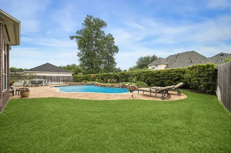 8107 Highland Forest Drive Sugar Land TX 77479
