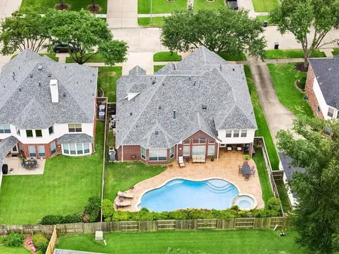 8107 Highland Forest Drive Sugar Land TX 77479