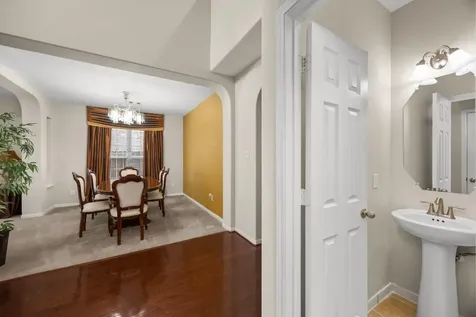 6719 Latchmore Lane Houston TX 77049