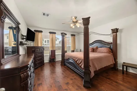 6719 Latchmore Lane Houston TX 77049