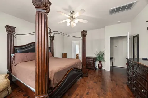 6719 Latchmore Lane Houston TX 77049