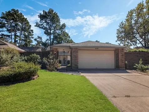 4318 Pinewood Park Drive Kingwood TX 77345