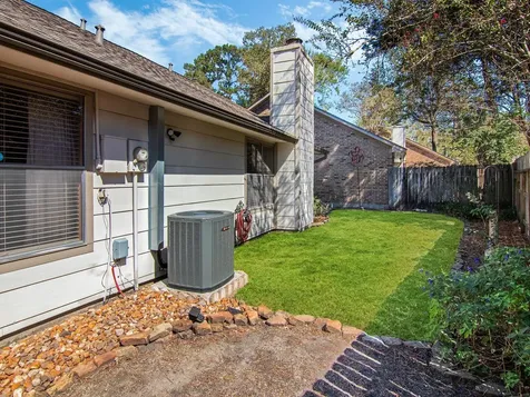 4318 Pinewood Park Drive Kingwood TX 77345