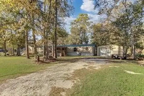 188 County Road 429 Dayton TX 77535