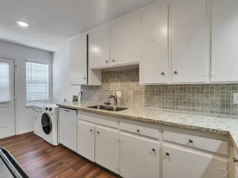 5230 Arboles Drive 4 Houston TX 77035