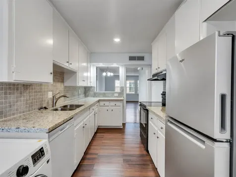 5230 Arboles Drive 4 Houston TX 77035