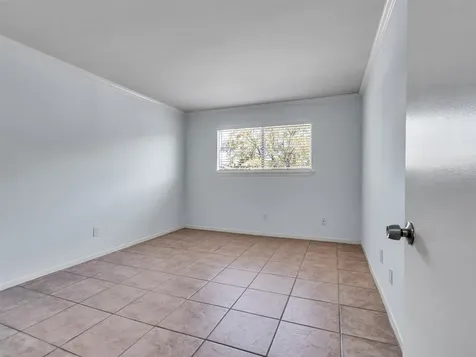 5230 Arboles Drive 4 Houston TX 77035