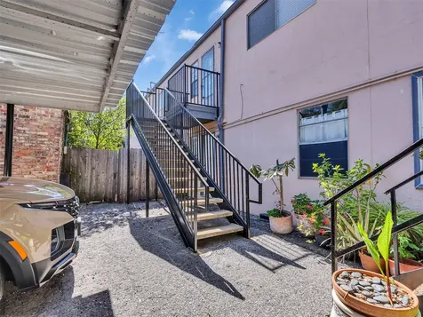 5230 Arboles Drive 4 Houston TX 77035