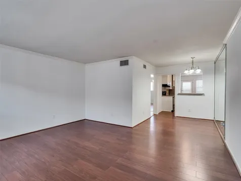 5230 Arboles Drive 4 Houston TX 77035