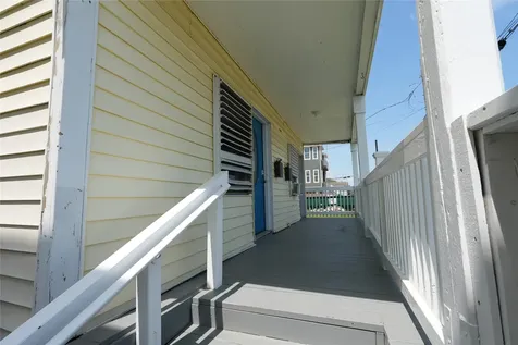 1213 28th Street Galveston TX 77550