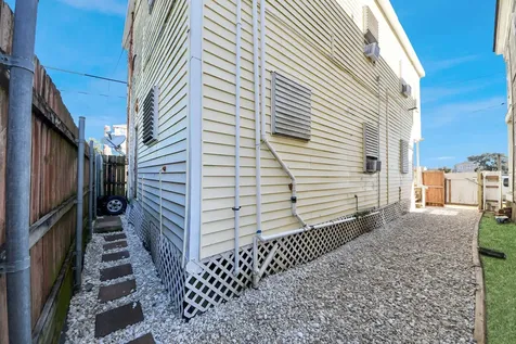 1213 28th Street Galveston TX 77550