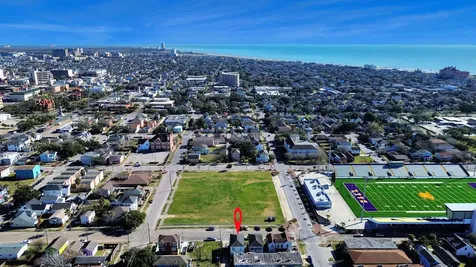 1213 28th Street Galveston TX 77550