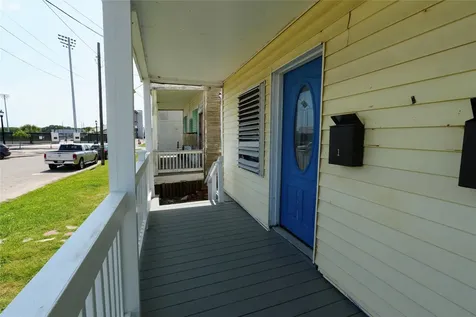 1213 28th Street Galveston TX 77550