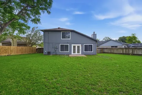 1146 Woodbridge Avenue Pearland TX 77584