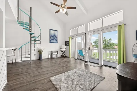 168 April Point Drive S 168 Conroe TX 77356