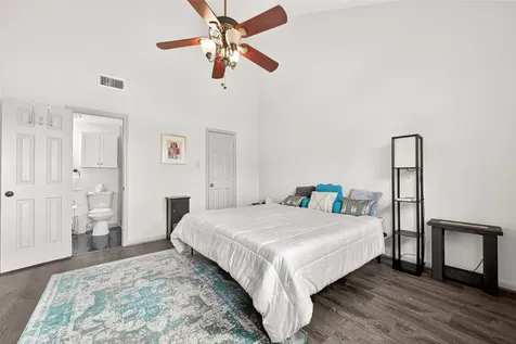 168 April Point Drive S 168 Conroe TX 77356