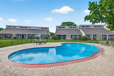 168 April Point Drive S 168 Conroe TX 77356