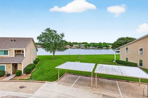 168 April Point Drive S 168 Conroe TX 77356