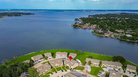 168 April Point Drive S 168 Conroe TX 77356