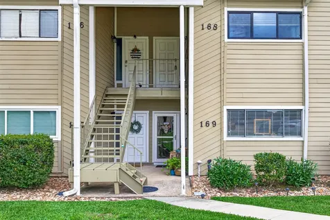 168 April Point Drive S 168 Conroe TX 77356