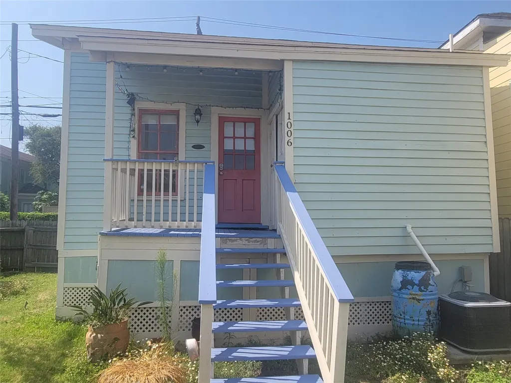 1006 Sealy Street Galveston TX 77550