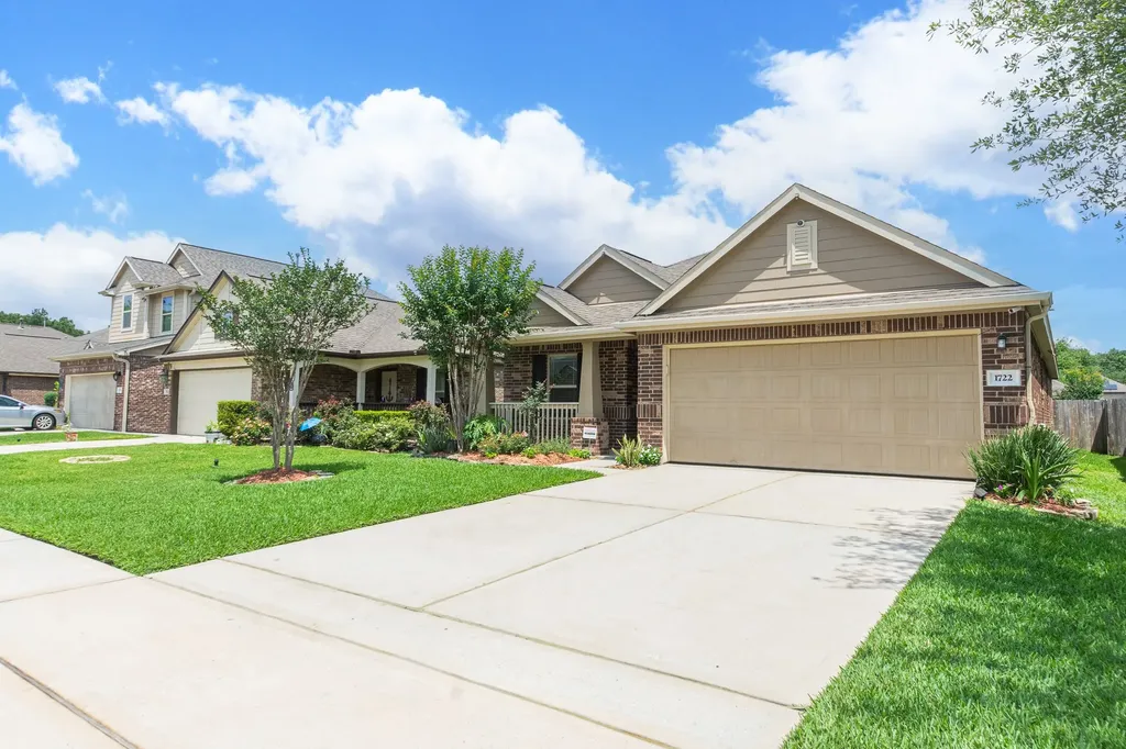 1722 York Creek Drive Houston TX 77014