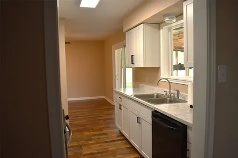 12112 Fm-457 Bay City TX 77414