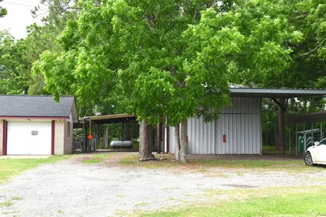 12112 Fm-457 Bay City TX 77414