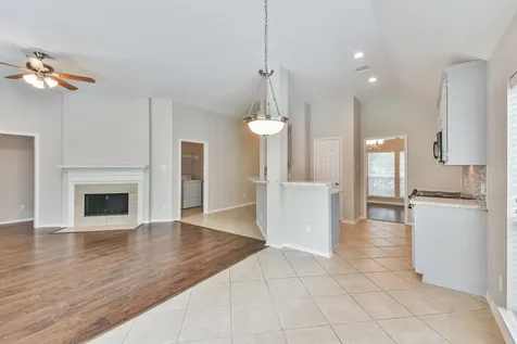 9623 Wakefield Village Drive Houston TX 77095