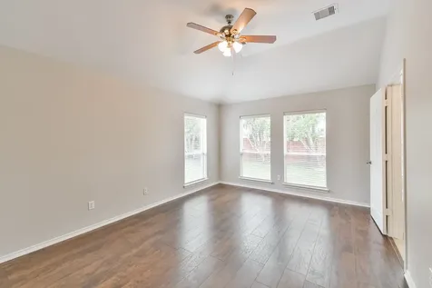 9623 Wakefield Village Drive Houston TX 77095