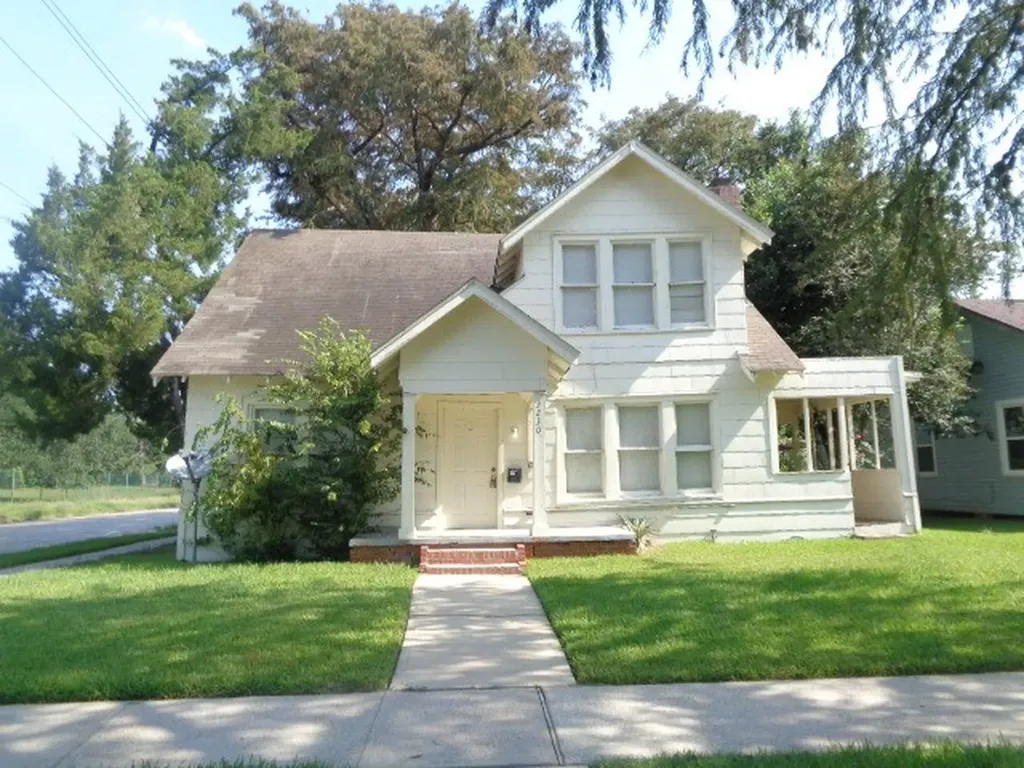 3230 Ohio Street Baytown TX 77520