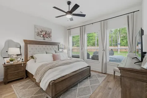 312 Mullins Court Montgomery TX 77316