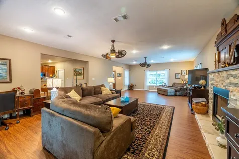 203 Lariat Lane Livingston TX 77351