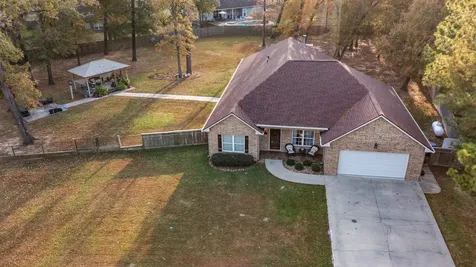 203 Lariat Lane Livingston TX 77351