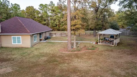 203 Lariat Lane Livingston TX 77351
