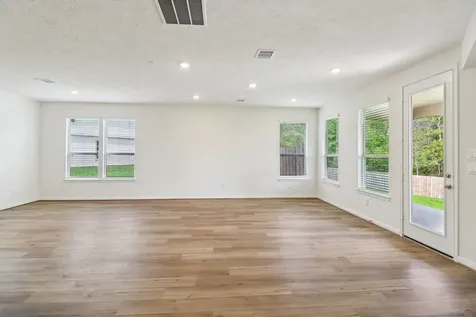 710 Appaloosa Meadow Drive Magnolia TX 77354