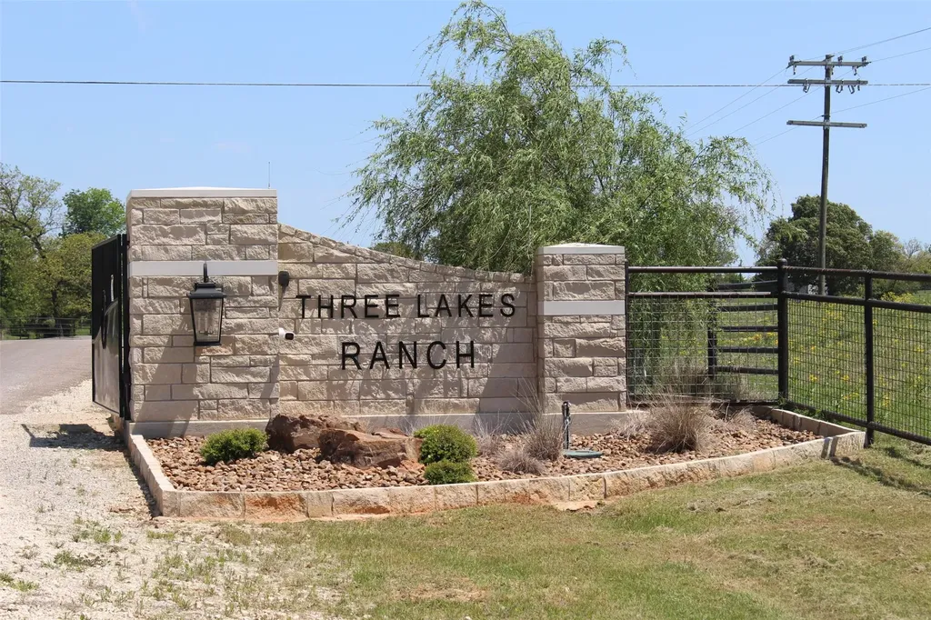 Tract 152 Private Road 1311 Centerville TX 75833