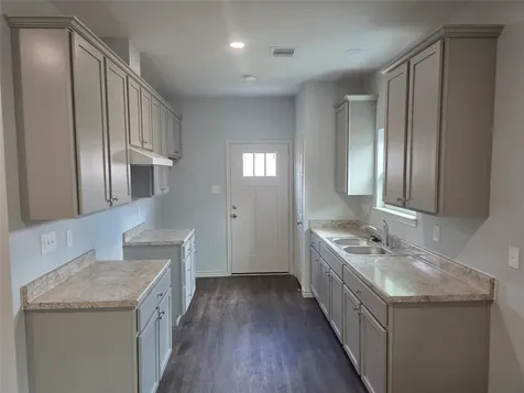 3411 Webster Street Houston TX 77004
