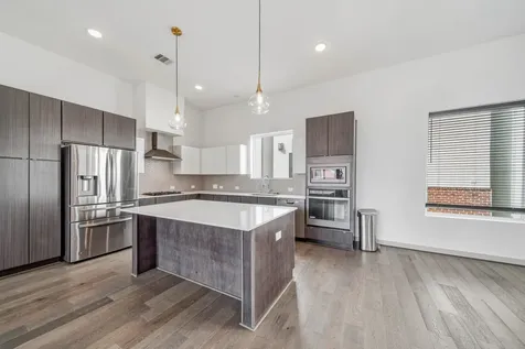 1918 Goliad Street B Houston TX 77007