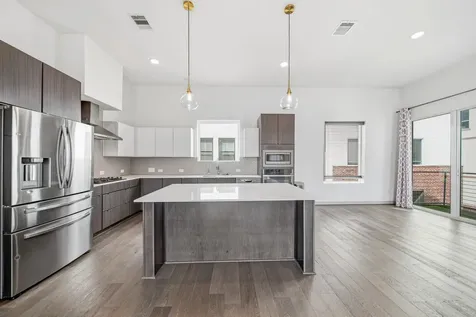 1918 Goliad Street B Houston TX 77007