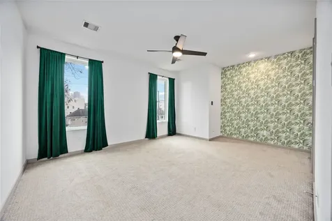 1918 Goliad Street B Houston TX 77007