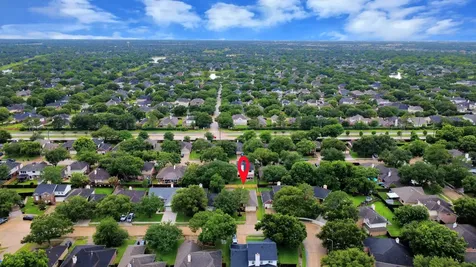 4527 Brookren Court Pearland TX 77584
