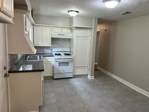 9505 Everglade Drive Houston TX 77078