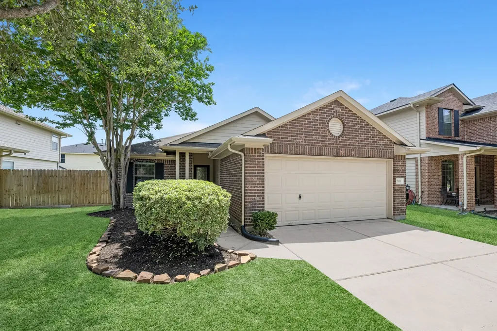 7918 Cardinal Landing Lane Cypress TX 77433