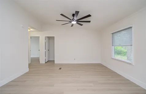 4537 Grand Oaks Drive Willis TX 77378