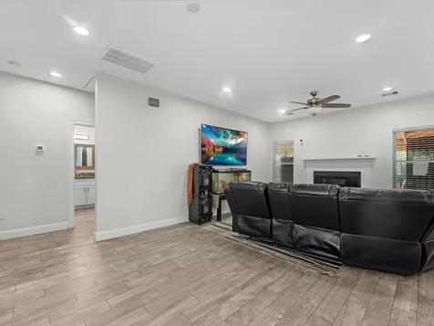 4122 Brookston Street Houston TX 77045