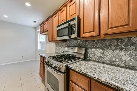 14310 Eastern Redbud Lane Houston TX 77044