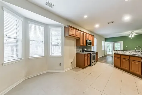 14310 Eastern Redbud Lane Houston TX 77044