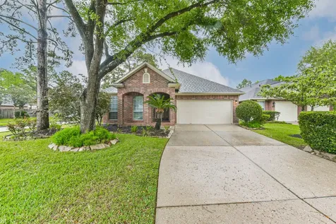 14310 Eastern Redbud Lane Houston TX 77044