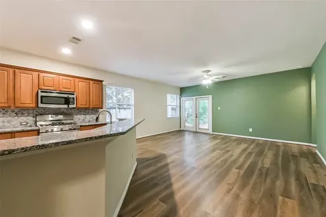 14310 Eastern Redbud Lane Houston TX 77044